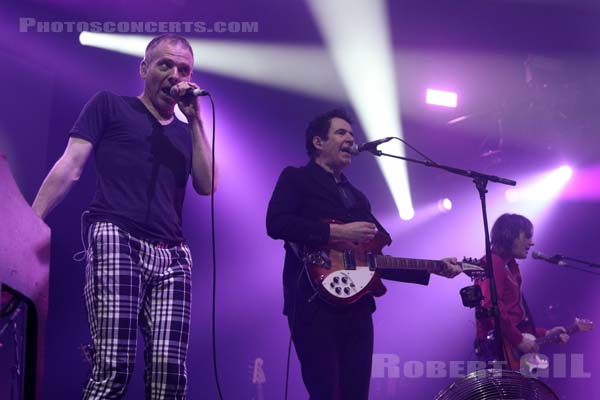 BELLE AND SEBASTIAN - 2019-11-01 - PARIS - Grande Halle de La Villette - 